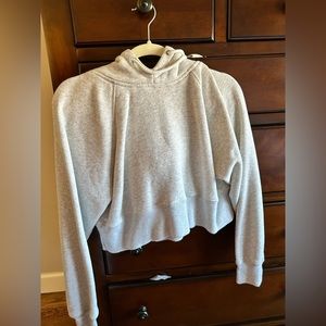 Abercrombie cropped hoodie
